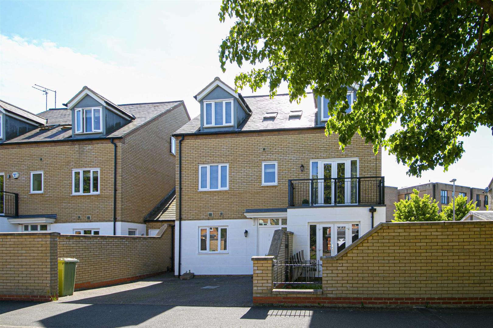 Monellan Grove, Caldecotte, Milton Keynes